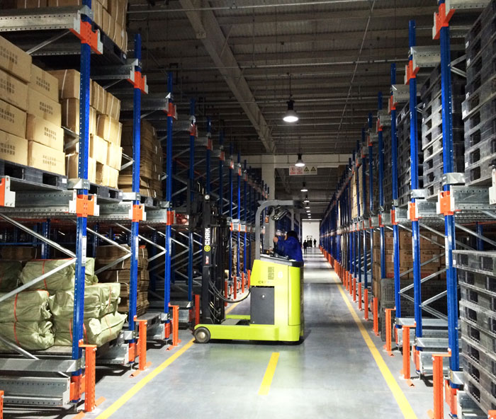 四向穿梭車貨架的工作運行：流程、管理與挑戰(zhàn)